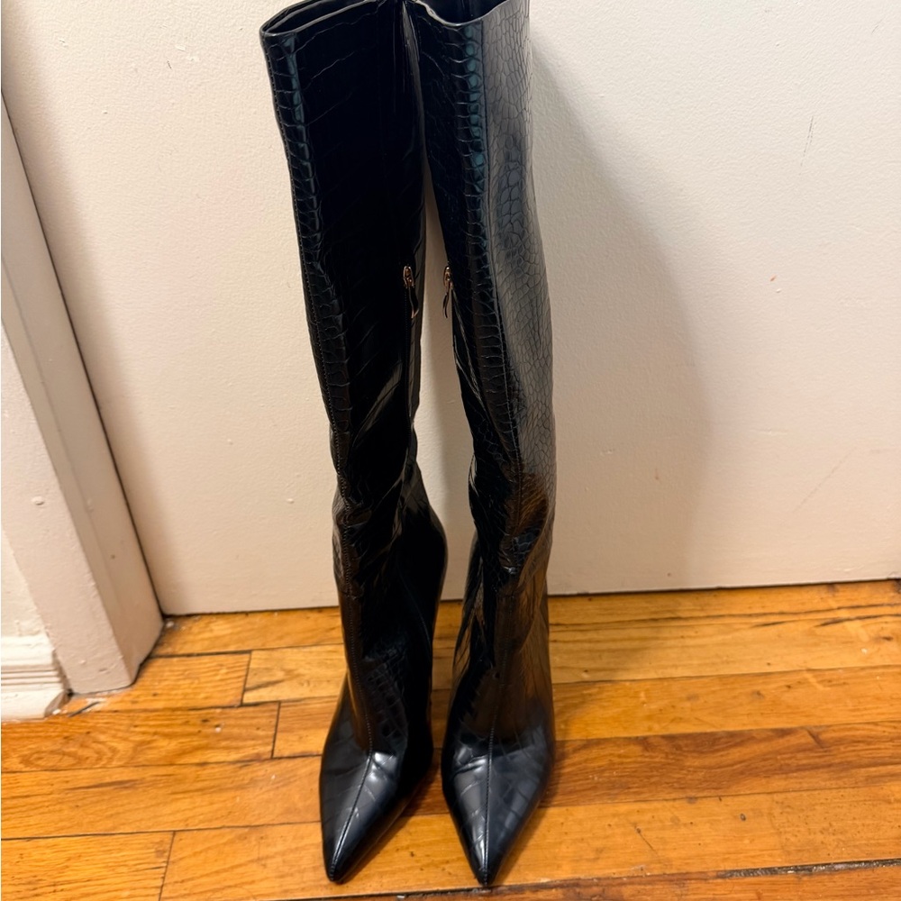 Elegant Black Over the Knee Boots - Picture 2 of 11